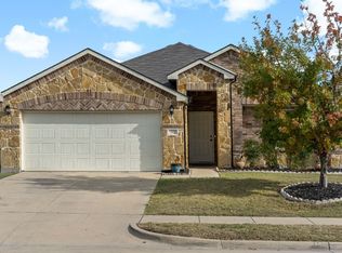 112 Feverbush Dr, Fate, TX 75189
