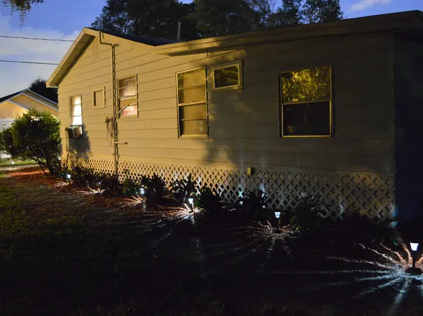 7518 N Cameron Ave, Tampa, FL 33614