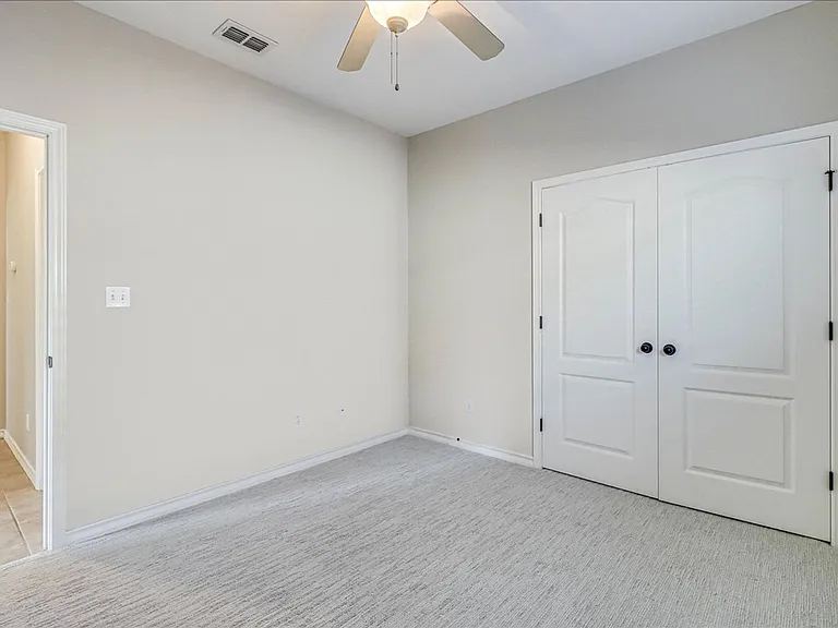 5810 Aava — Photo 48