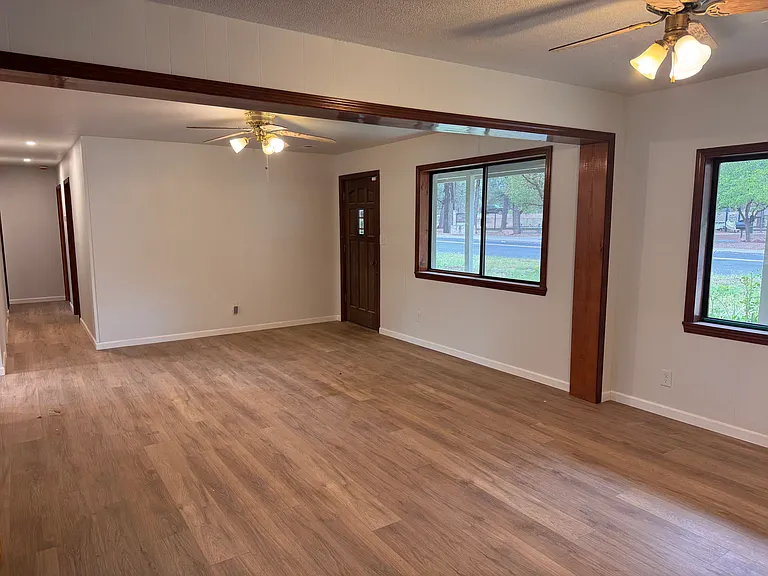 3602 S Cochise Dr — Photo 5