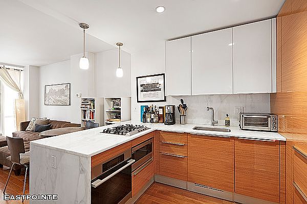 1st image of 130 W 20th St APT 5A