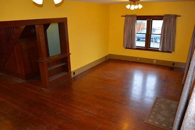 135 W Grant St — Photo 13
