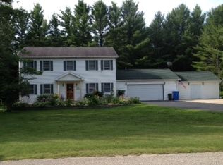 981 W Canal Dr, Cheboygan, MI 49721