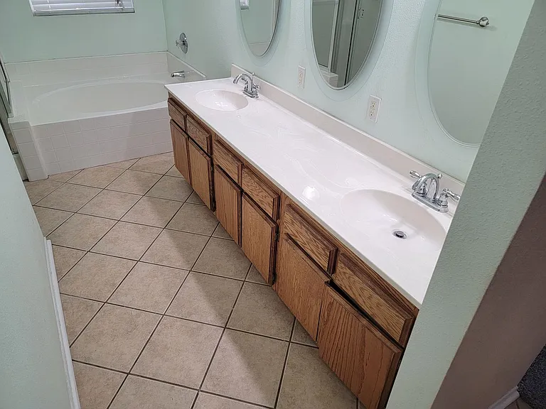 794 Mason St — Photo 12