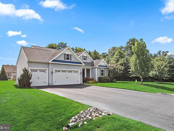 3rd image of 24349 Givens Cir