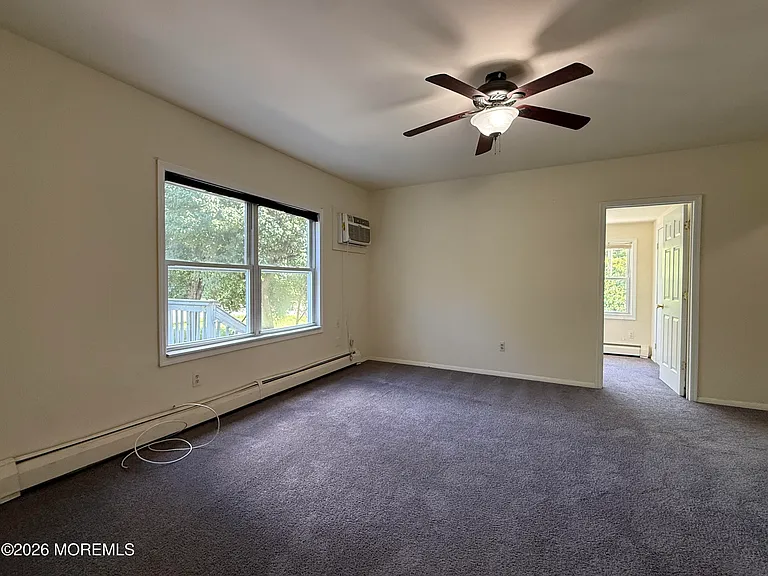 236 W Farms Rd — Photo 8