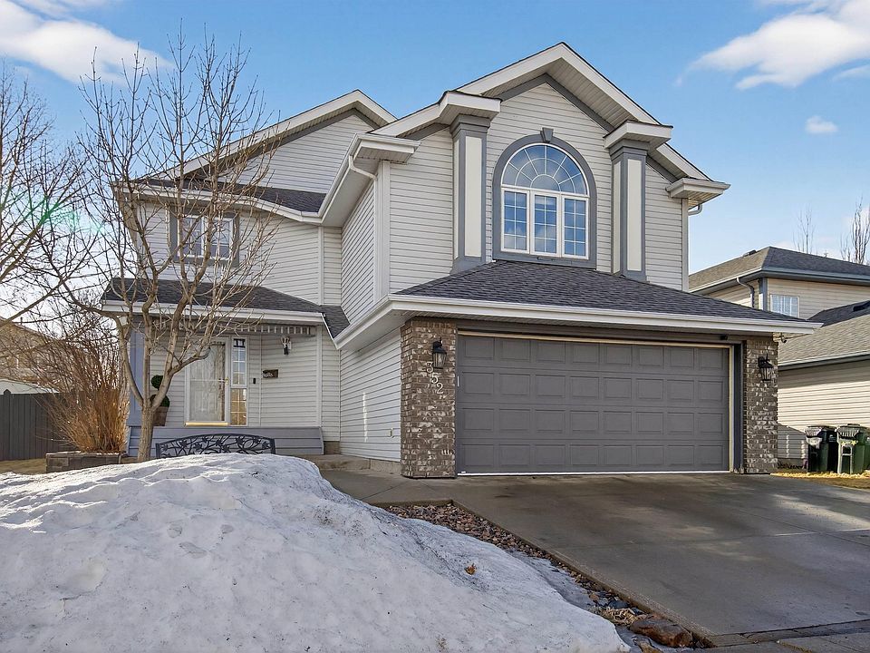 1st image of 352 Meadowview Ter