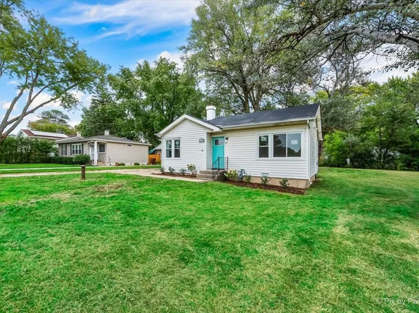 1514 Clayton Marsh Dr, Lake In The Hills, IL 60156