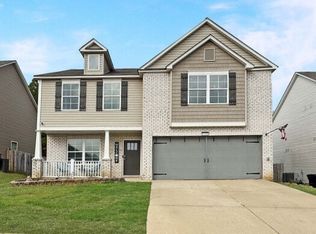 2745 Lily Cir, Northport, AL 35473