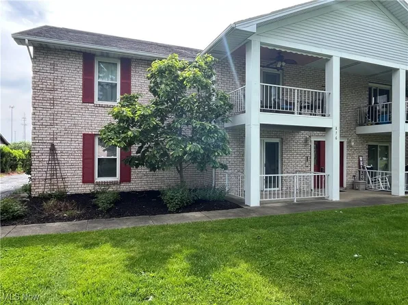 876 Pearson Cir Unit 1, Youngstown, OH 44512