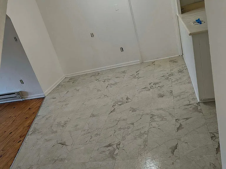 511 N Meridian St #B — Photo 13