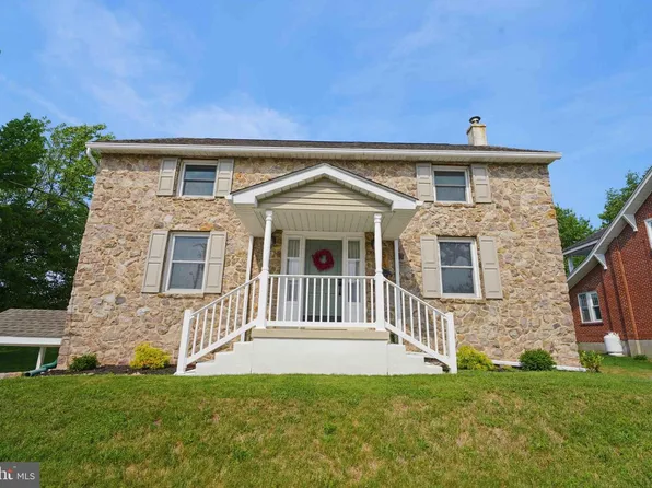 513 Jefferson St, East Greenville, PA 18041