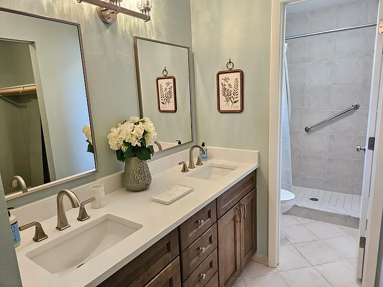 744 Avenida Estancia #144B — Photo 26