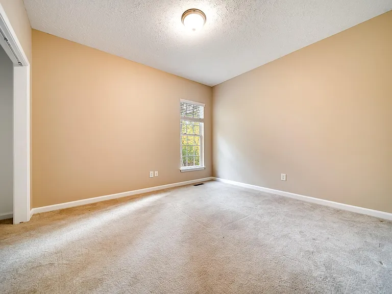 107 Havenwood Ct — Photo 43