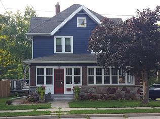 226 Fox St, Mukwonago, WI 53149