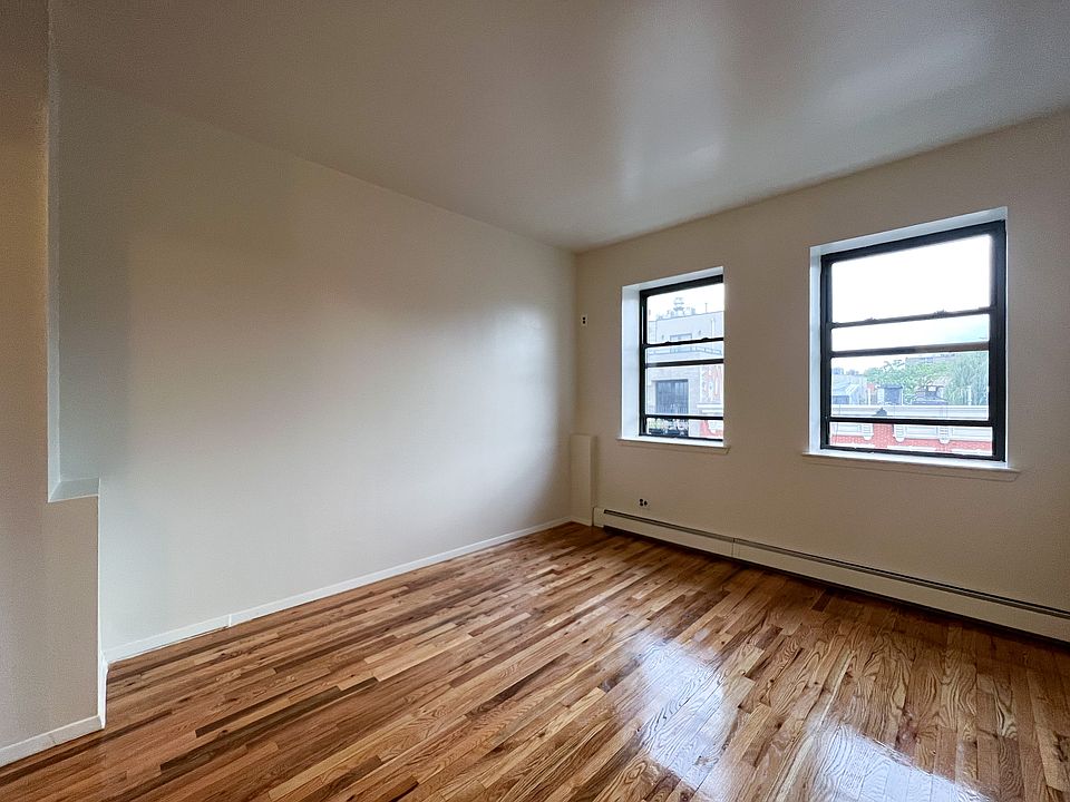 1st image of 29 Avenue B APT 6A