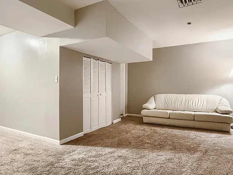 2512 Little Vista Ter — Photo 18