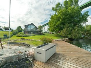 19575 Collins Lndg E, Alexandria Bay, NY 13607