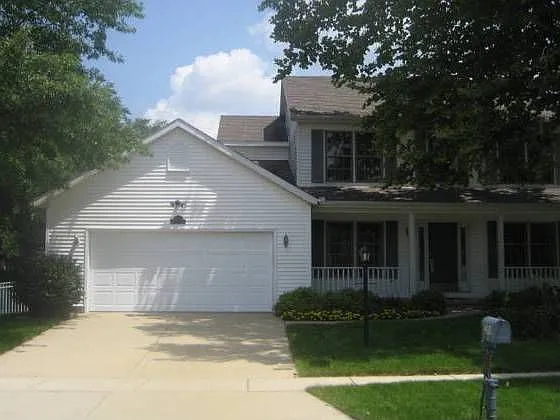 2606 Woodridge Rd photo 1
