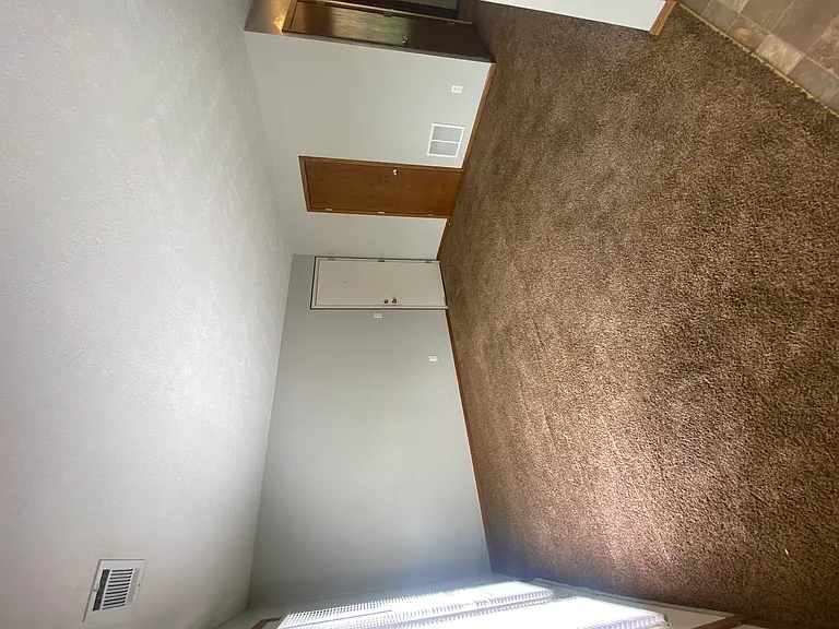 2416 E 50th St #4 — Photo 6