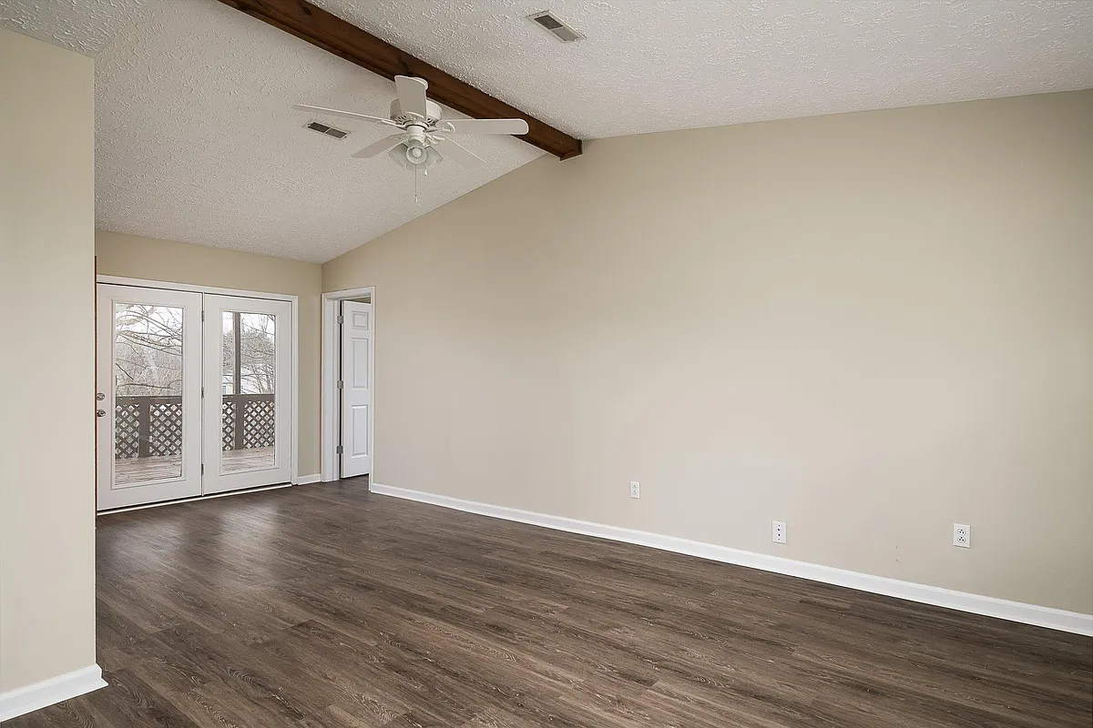 Building Photo - 120 Springside Ave