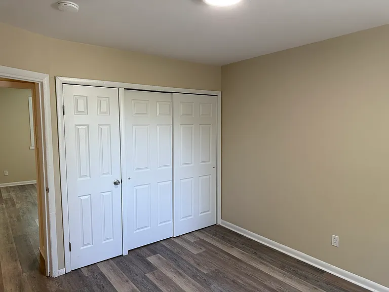 72 Benson St #4 — Photo 5
