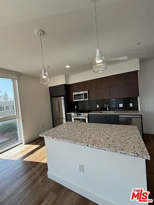 2880 W James M Wood Blvd #213