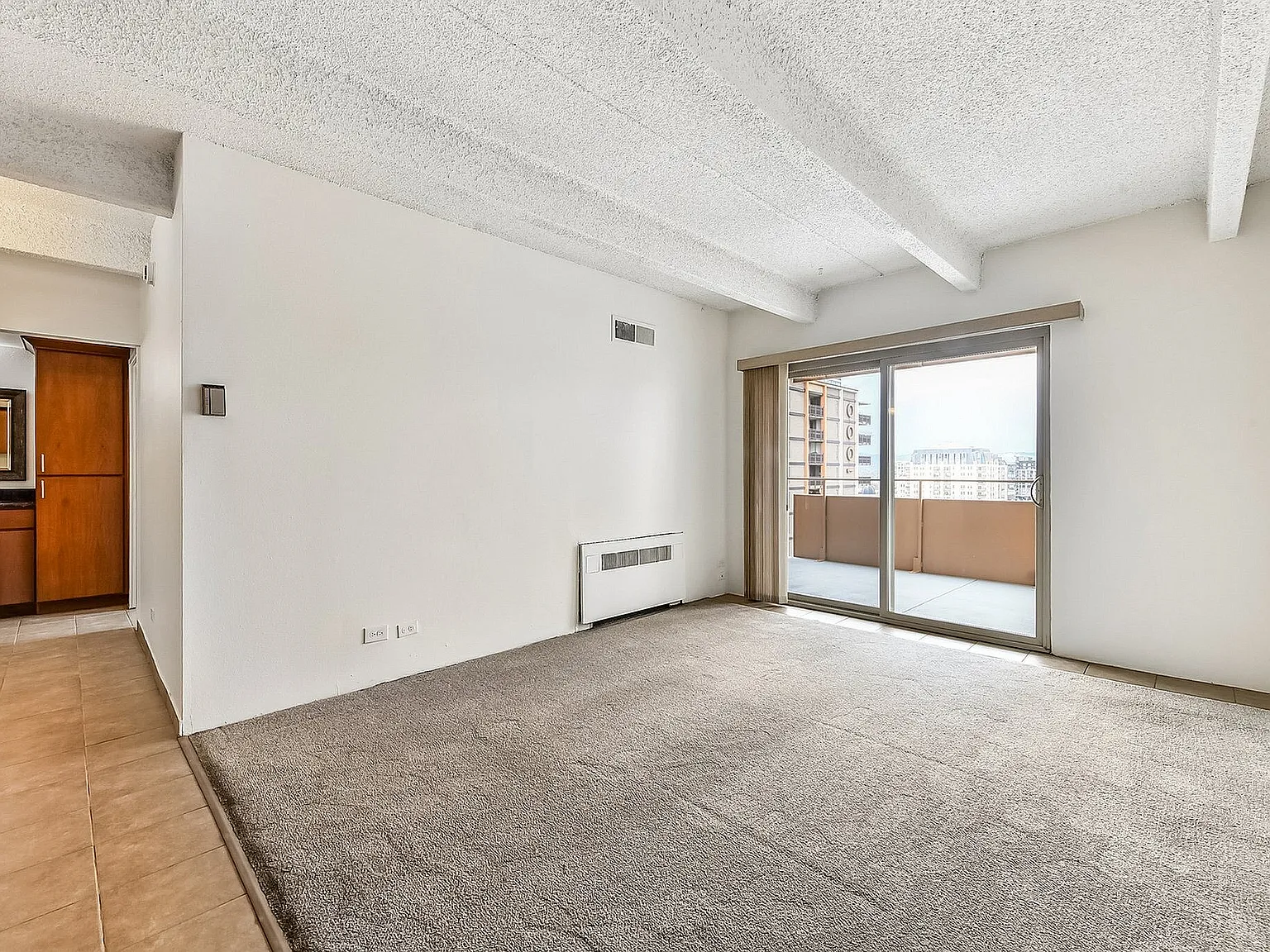 The Denver House — Photo 4