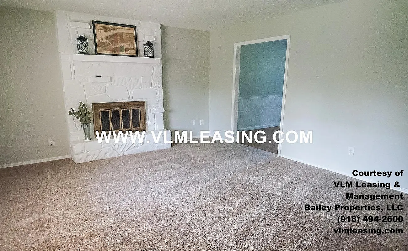 3317 S. 143rd E. Avenue — Photo 2