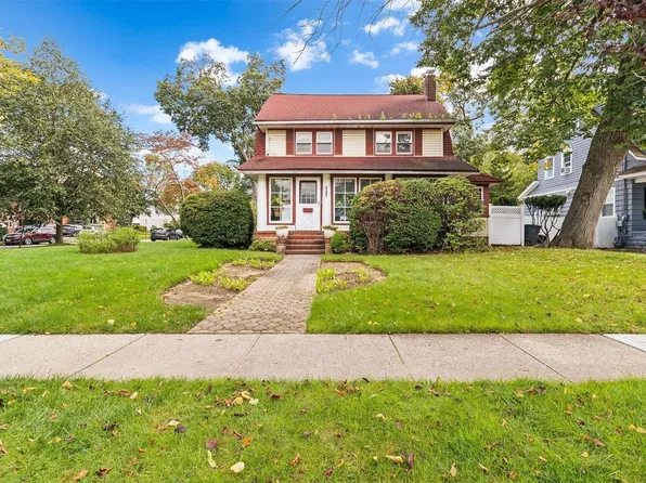 181 S Long Beach Avenue, Freeport, NY 11520