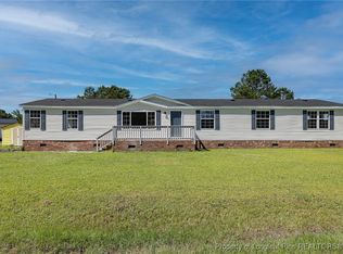 757 Precision Ct, Hope Mills, NC 28348