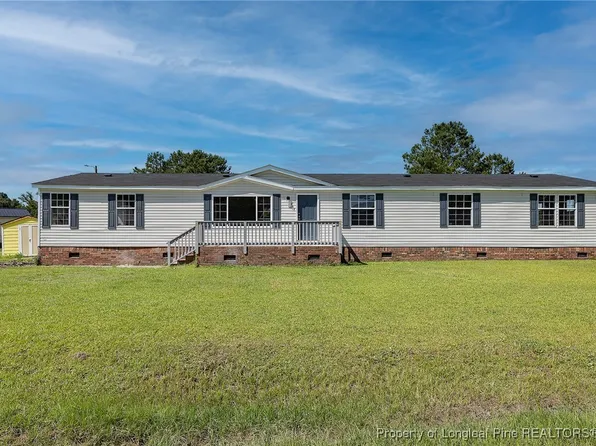 757 Precision Ct, Hope Mills, NC 28348