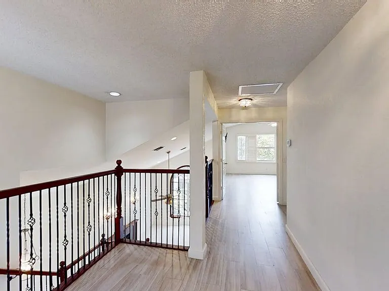 23330 La Vida Way — Photo 17