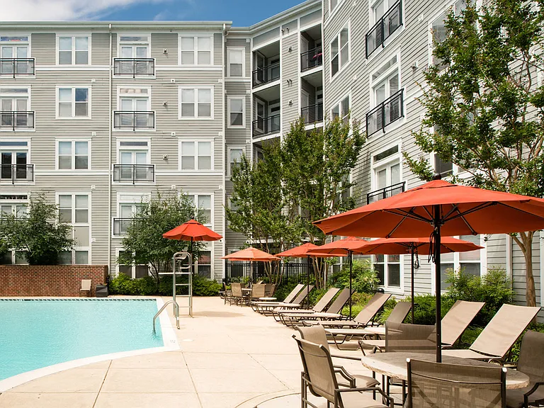 The Flats at Wheaton Station — Photo 35