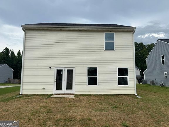 4th image of 130 Catalpa Rd
