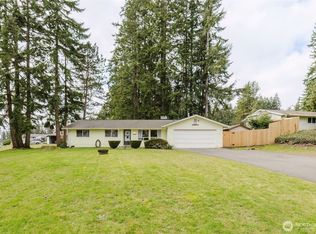 2092 SE Beech Ct, Pt Orchard, WA