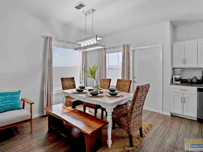 219 Las Joyas Blvd — Photo 10