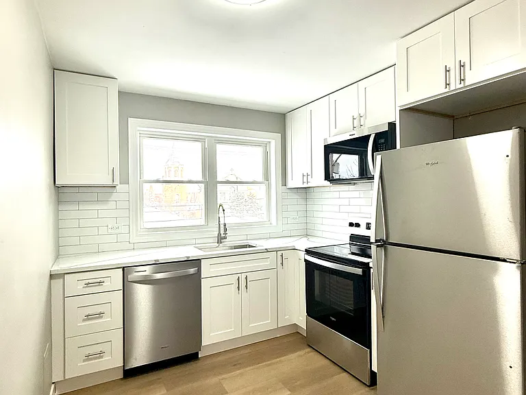 5615 N Mozart St #3C — Photo 5