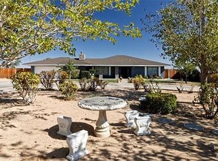 18012 Hinton St, Hesperia, CA 92345