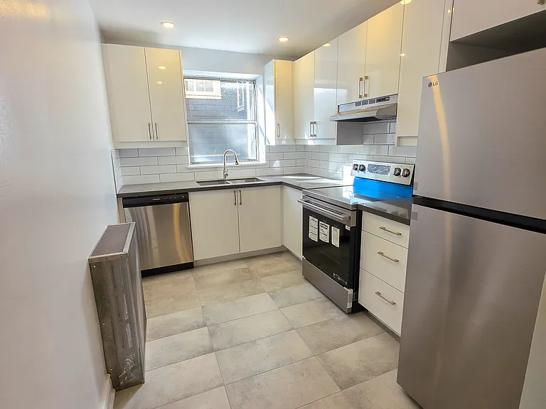 83 Wilson St #5 — Photo 13