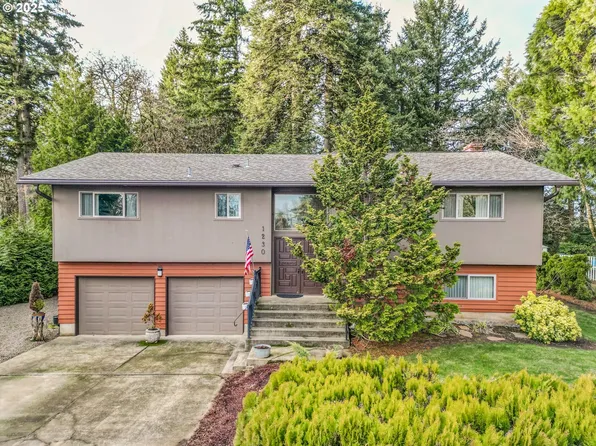 1230 Madrona Dr, Oregon City, OR 97045
