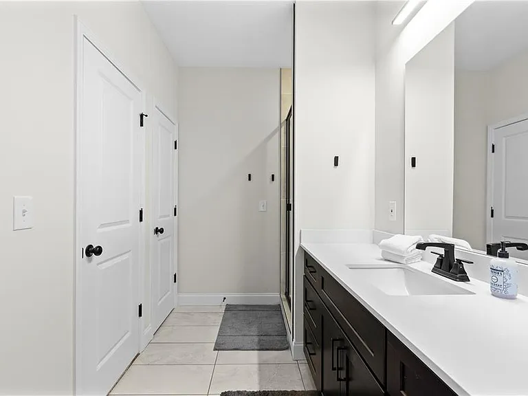 624 Robert St NW — Photo 14
