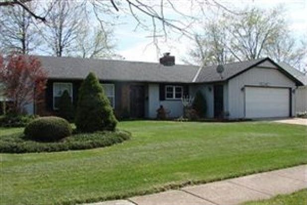1st image of 709 University Ave