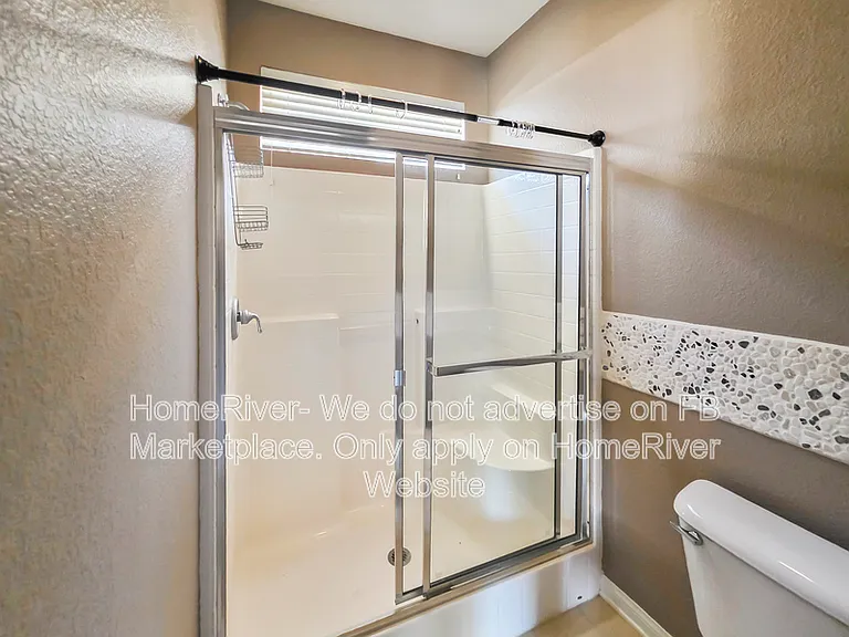 23655 Glazebrook Rd — Photo 10