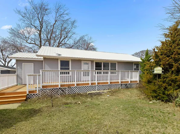 20842 N County Road 3300 Rd E, Manito, IL 61546