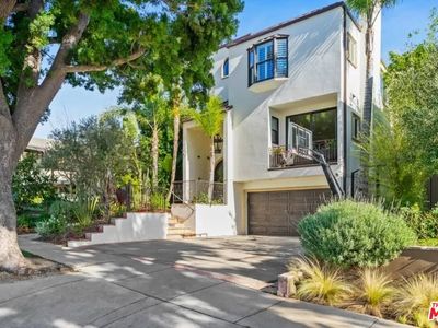 1006 Embury St, Pacific Palisades, CA, 90272
