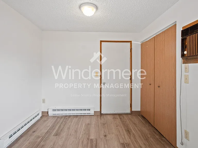 2702 E 31st Ave — Photo 39