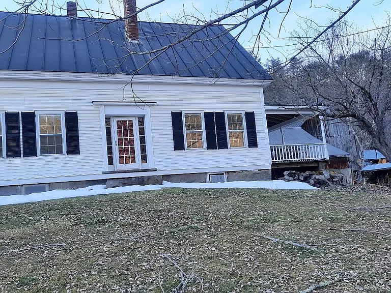 1643 Fay Brook Rd — Photo 10