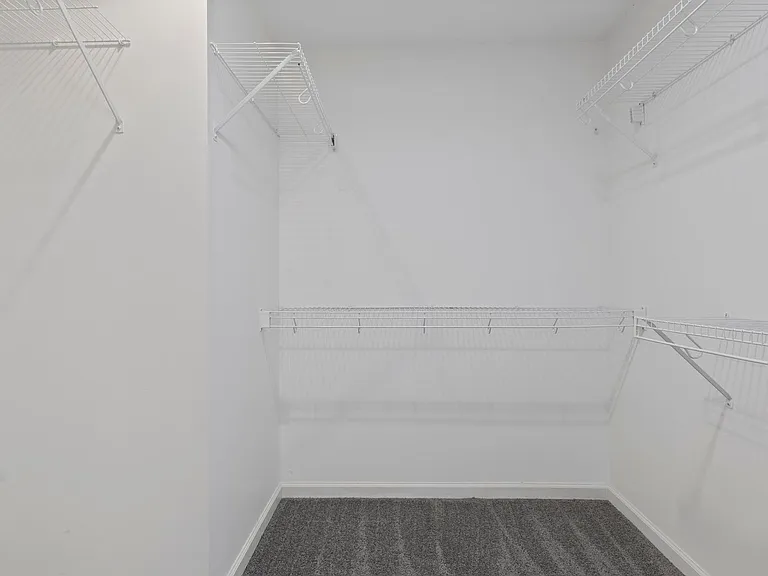 117 Brians Woods Rd — Photo 18