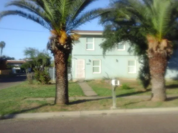 1402 E Frost St, Laredo, TX 78040